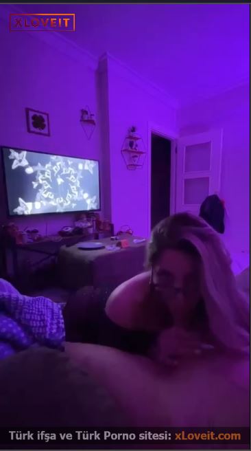 Sakso izle Erkeğini nasıl mutlu edeceğini biliyor